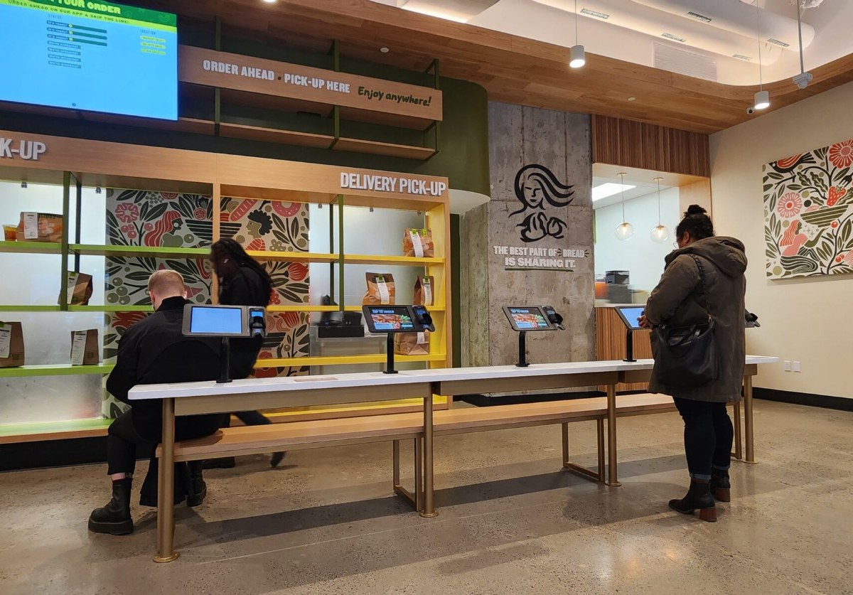 Panera Bread order counter