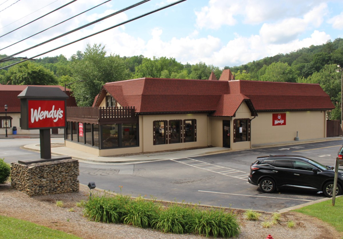 Wendy’s Helen storefront